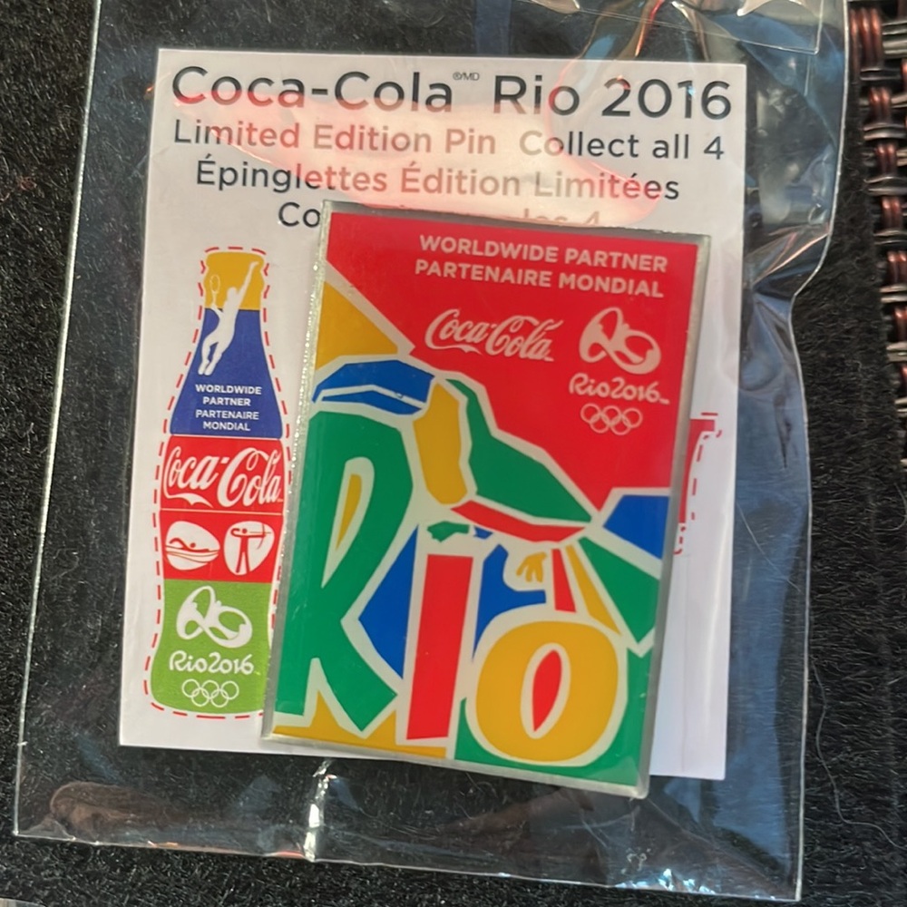 Coca Cola Rio 2016 Limited Edition Pin Set - Picture 5 of 7